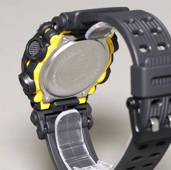 японского бренда Casio G-CLASSIC модель GA-900-1A