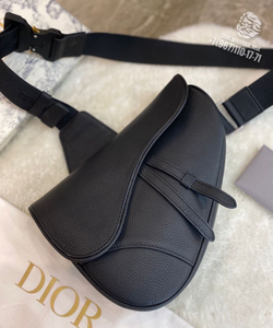 Сумка через плечо Christian Dior Saddle