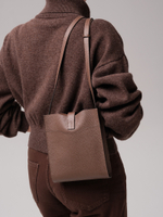 Женская кожаная сумка кросс-боди DBR 30919 коричневый какао