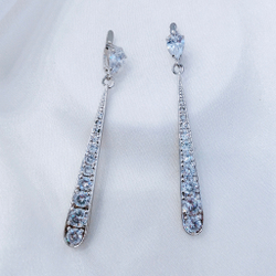 "Эмпейт" серьги в серебряном покрытии из коллекции "Lance" от Jenavi с английским замком