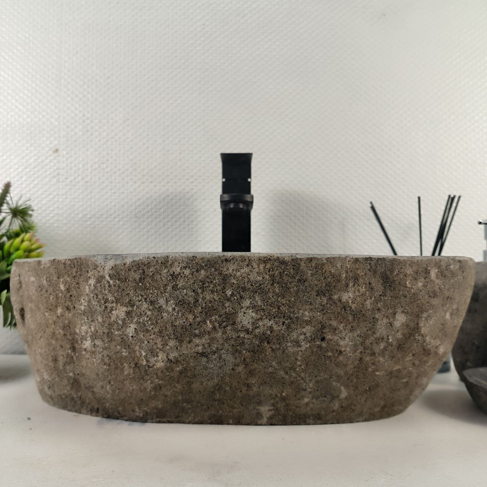 Раковина из речного камня RS-65108 48*32*15 0856