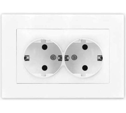 Розетка двухместная "UNIVersal" серия "Афина" с/з, с/у, 16А, 220В, белая (еврослот) (HU2332)