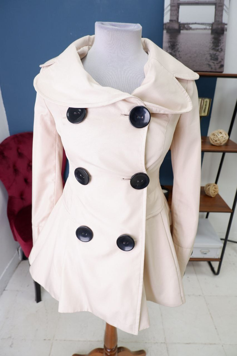 Полупальто Celyn B. стильное 40-42 размер