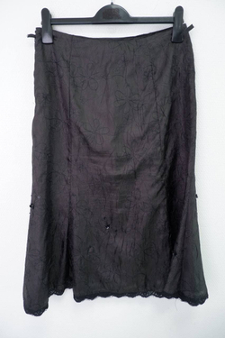 Юбка с красивым рисунком 46 размер