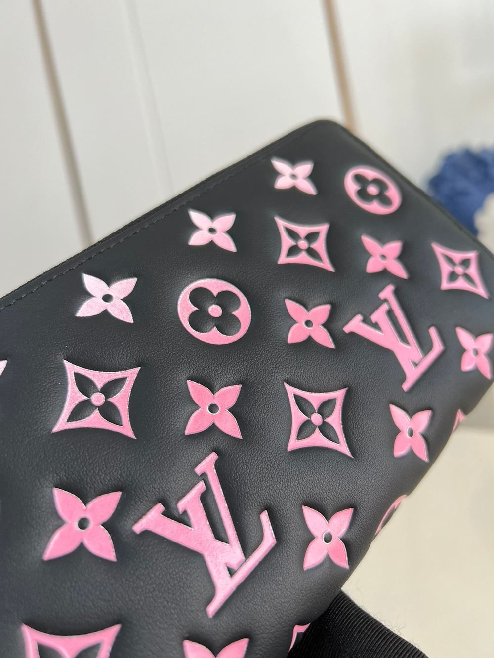 Louis Vuitton Zippy Wallet