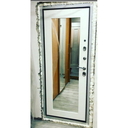 Входная металлическая дверь с зеркалом  Бункер BN-09  Дуб майдера горизонт с черной патиной/ зеркало   ФЛЗ-603 белое дерево