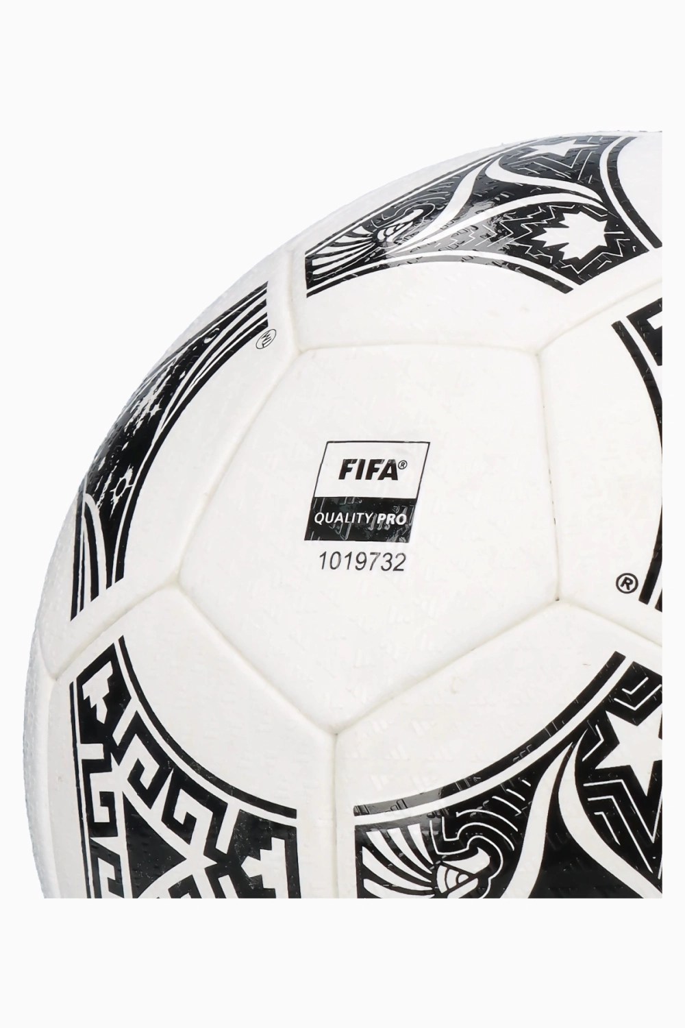 Футбольный мяч adidas FIFA World Cup Mash Up Pro размер 5 - белый