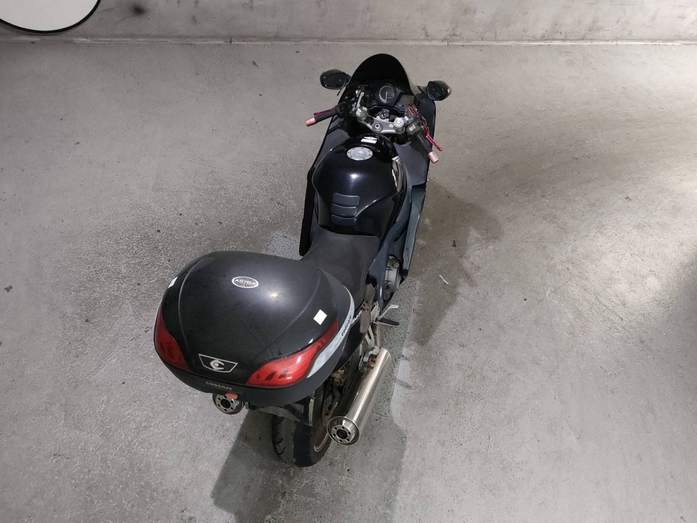 Honda CBR1100XX Blackbird 2001