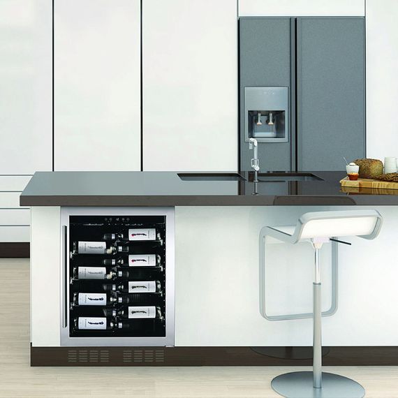 Винный холодильник Dunavox DAU-40.138B