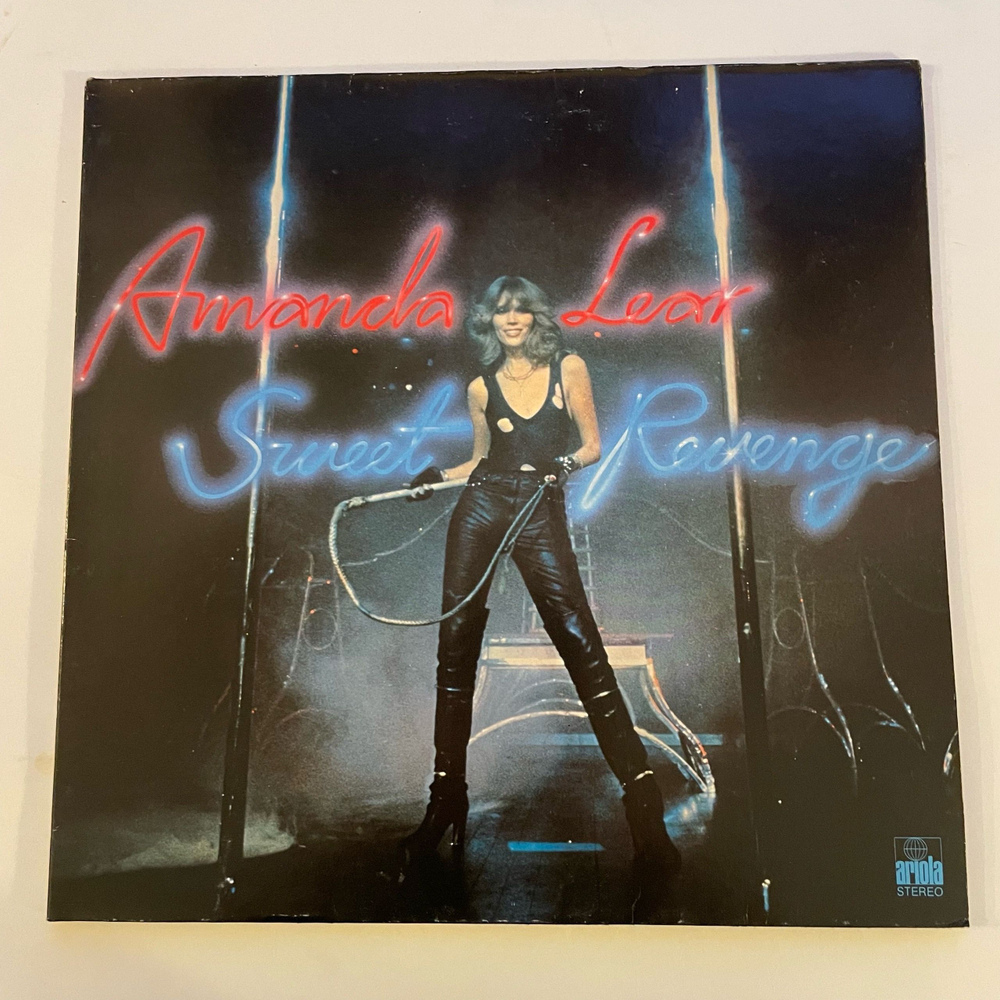 Винтажная виниловая пластинка LP Amanda Lear Sweet Revenge (Германия 1978) (С Постером)
