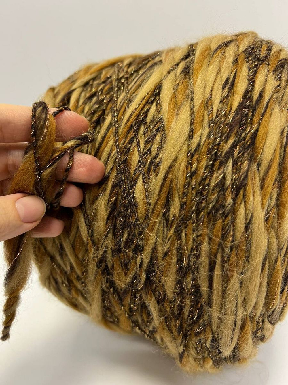 Трикотажная пряжа для вязания MORELINO толстая шишибрики