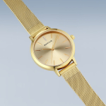 Женские наручные часы Bering 13434-333