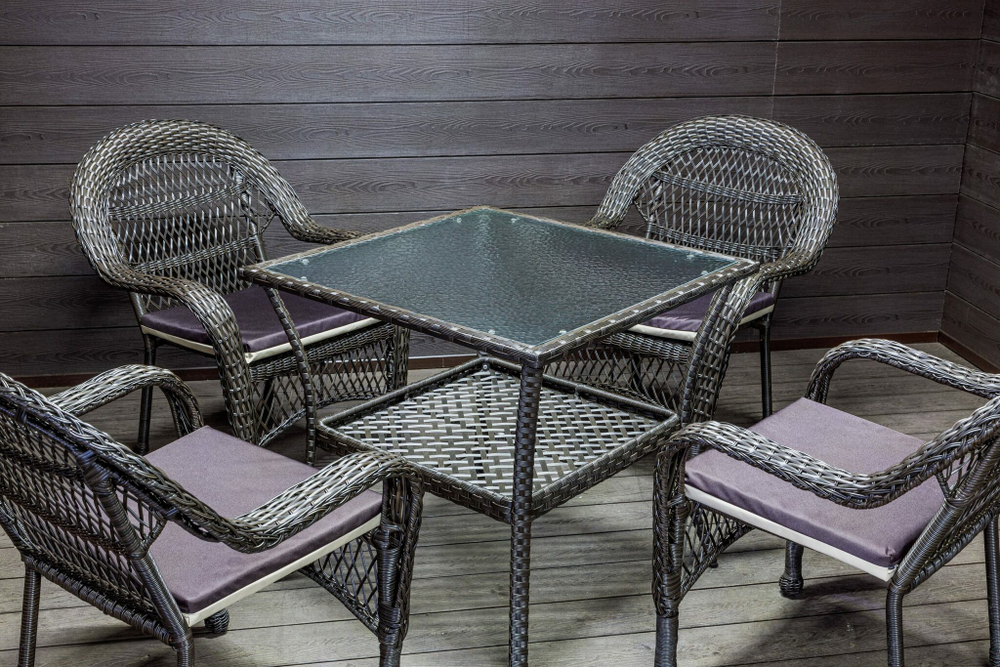 Садовый комплект из искусственного ротанга Мэдисон НЬЮ (Medison NEW) стол квадратный 80х80 + 4 кресла с подушками на сиденье
