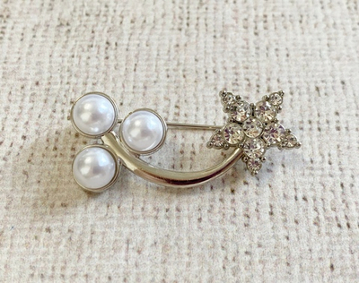 Брошь, р. 4,5х2,2 см