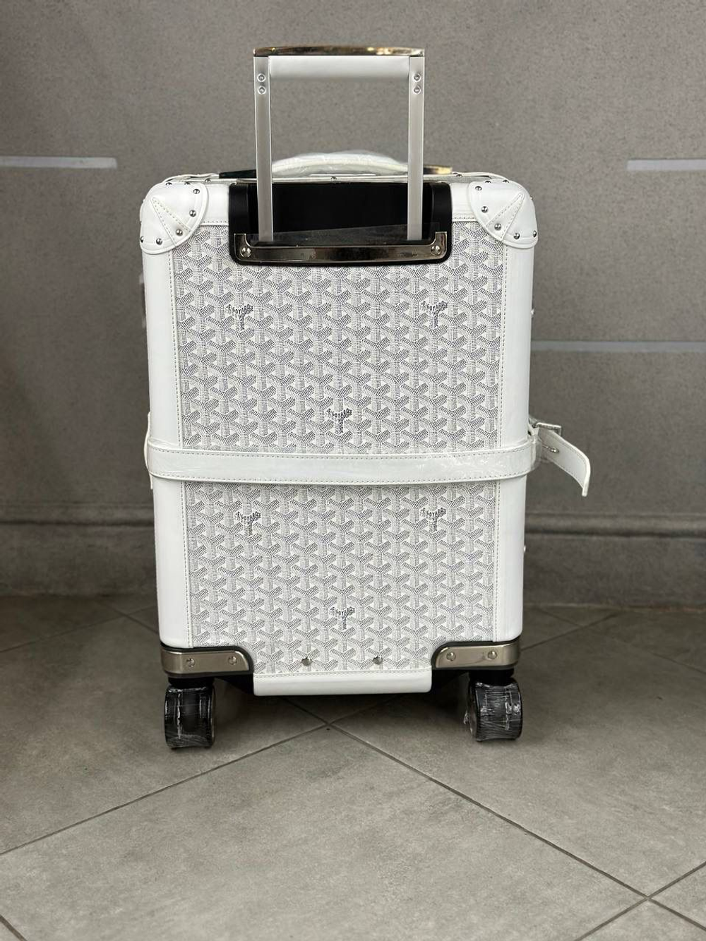 Чемодан Goyard
