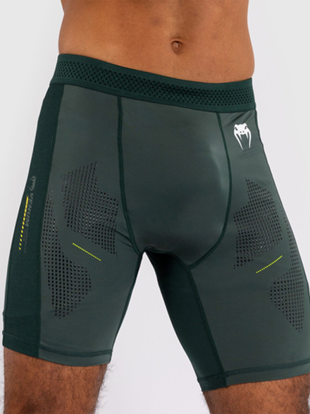 Шорты компрессионные Venum Technical 3.0 Forest Green