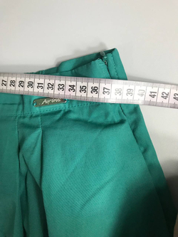 Юбка Zarina удобная, визуально на 50 размер