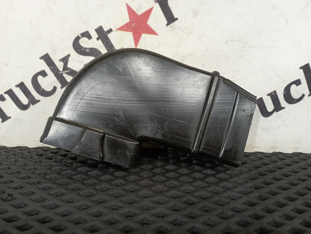 Воздуховод отопителя