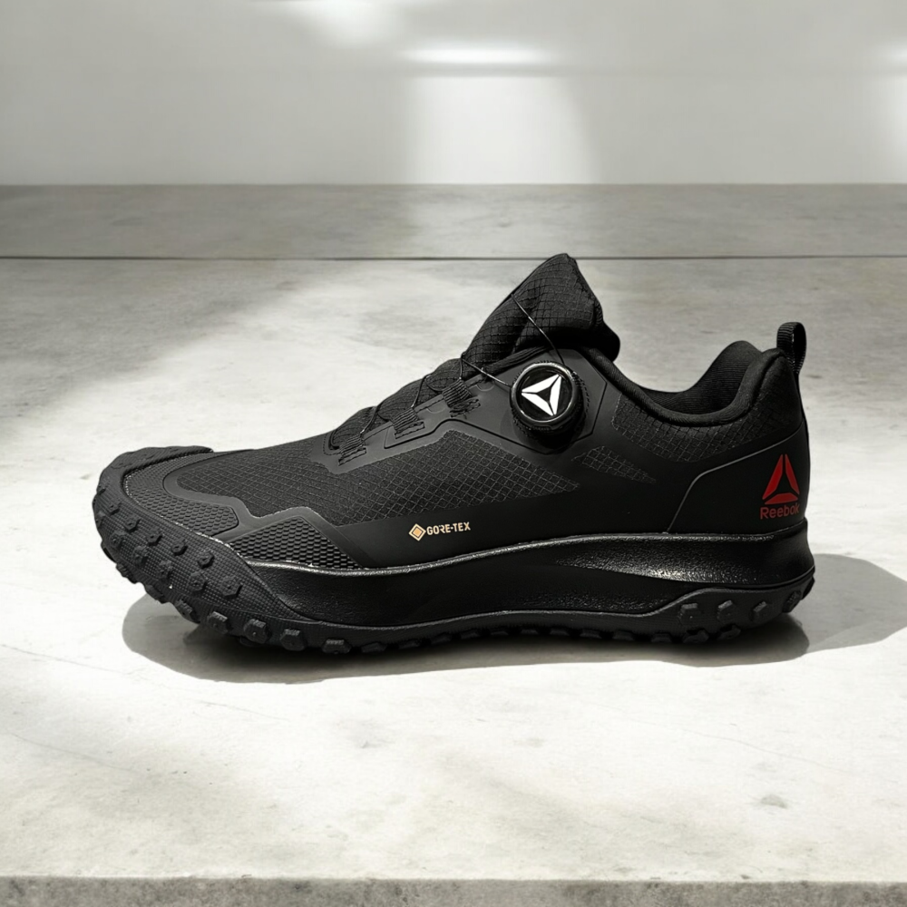 Reebok Gore-Tex • Black