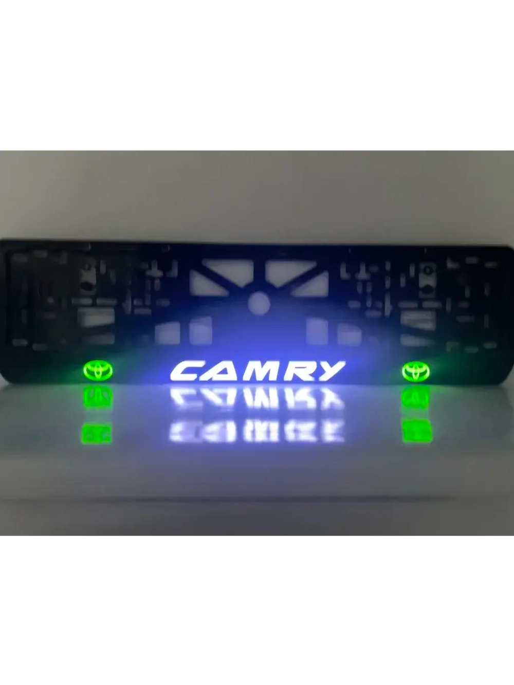 Рамка для номера с подсветкой. GLOGO Camry.