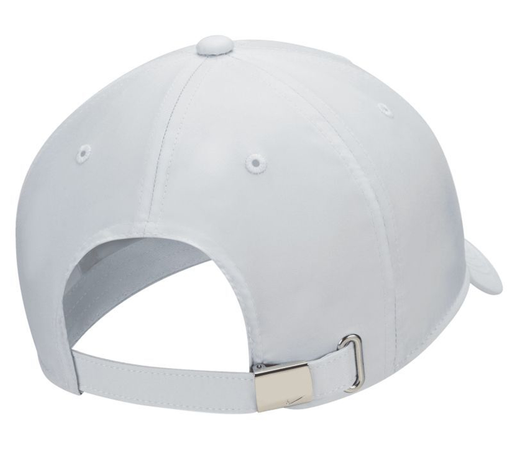 Теннисная кепка Nike H86 Metal Swoosh Cap - pure platinum/metallic silver