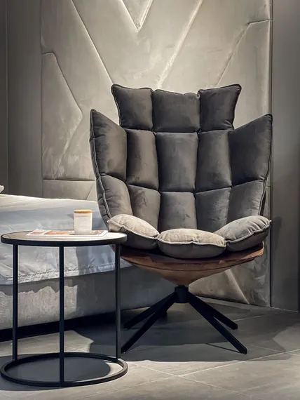 Кресло Hush с двусторонней подушкой, серое