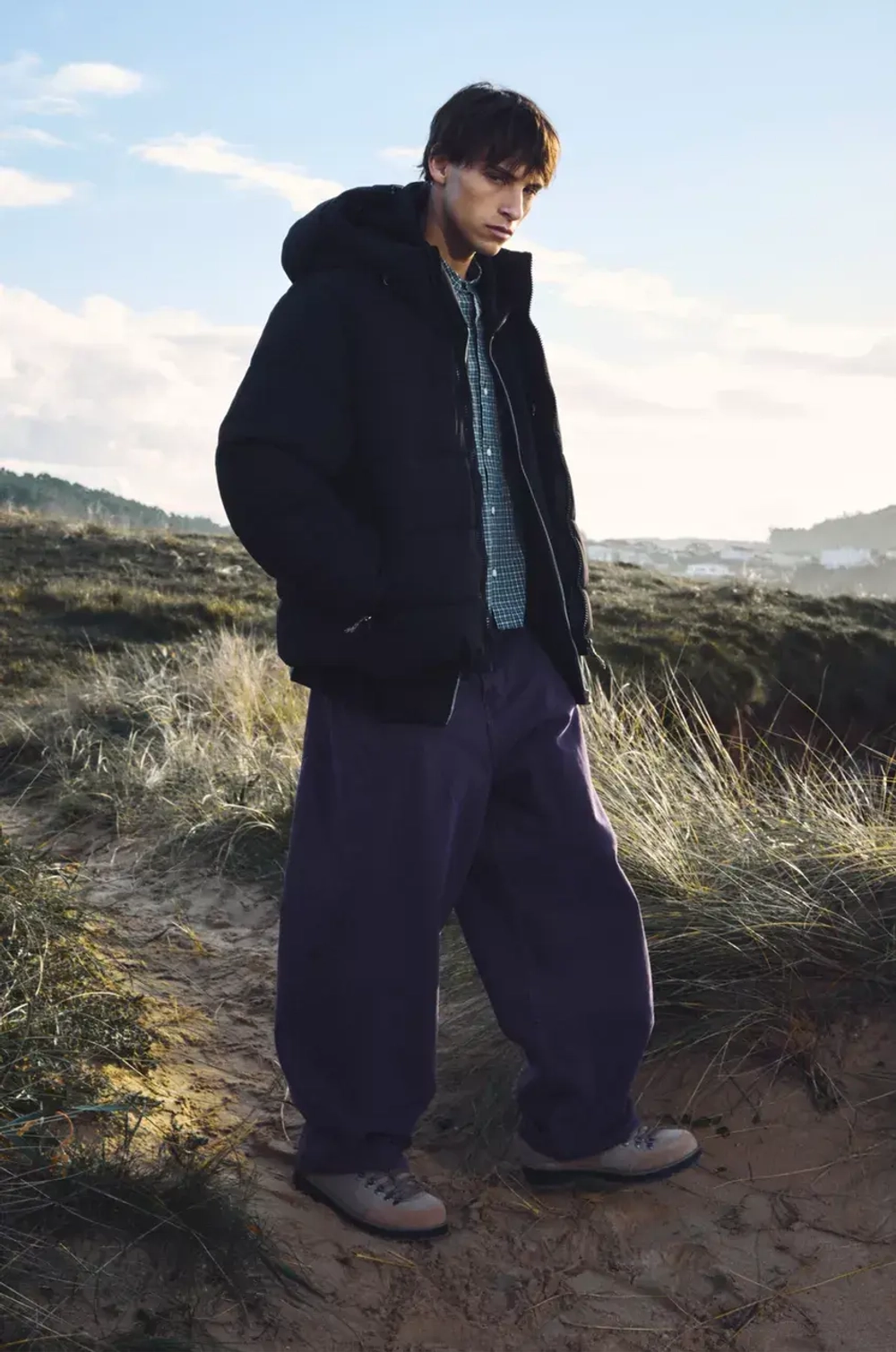 PULL&BEAR Пуховик с капюшоном, черный