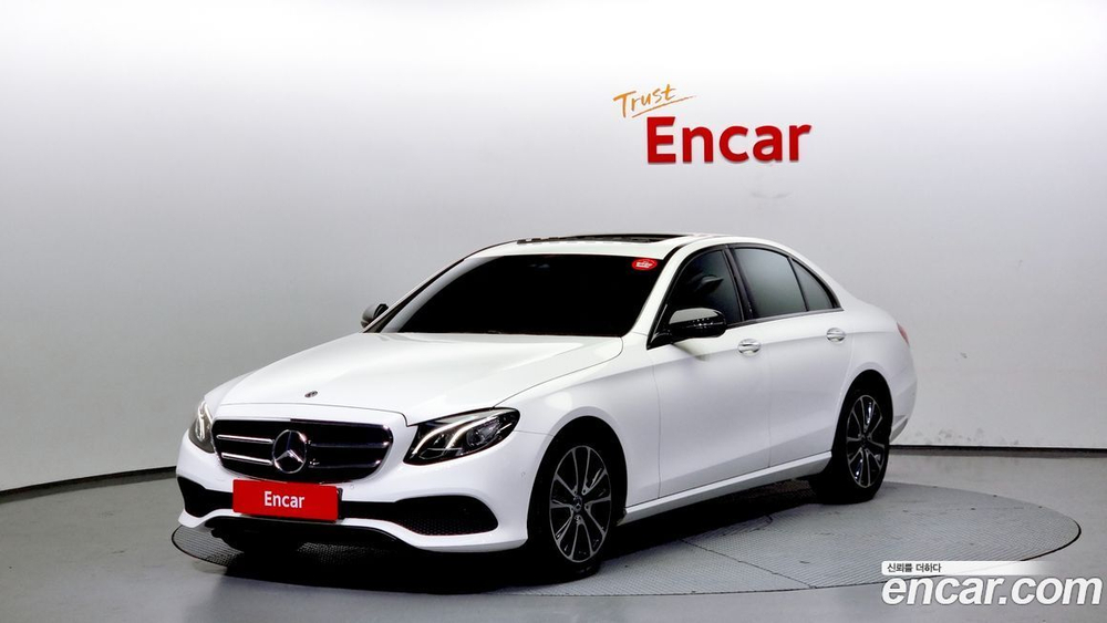 Mercedes-Benz E-Class W213 E250 Avangarde (05.2020)