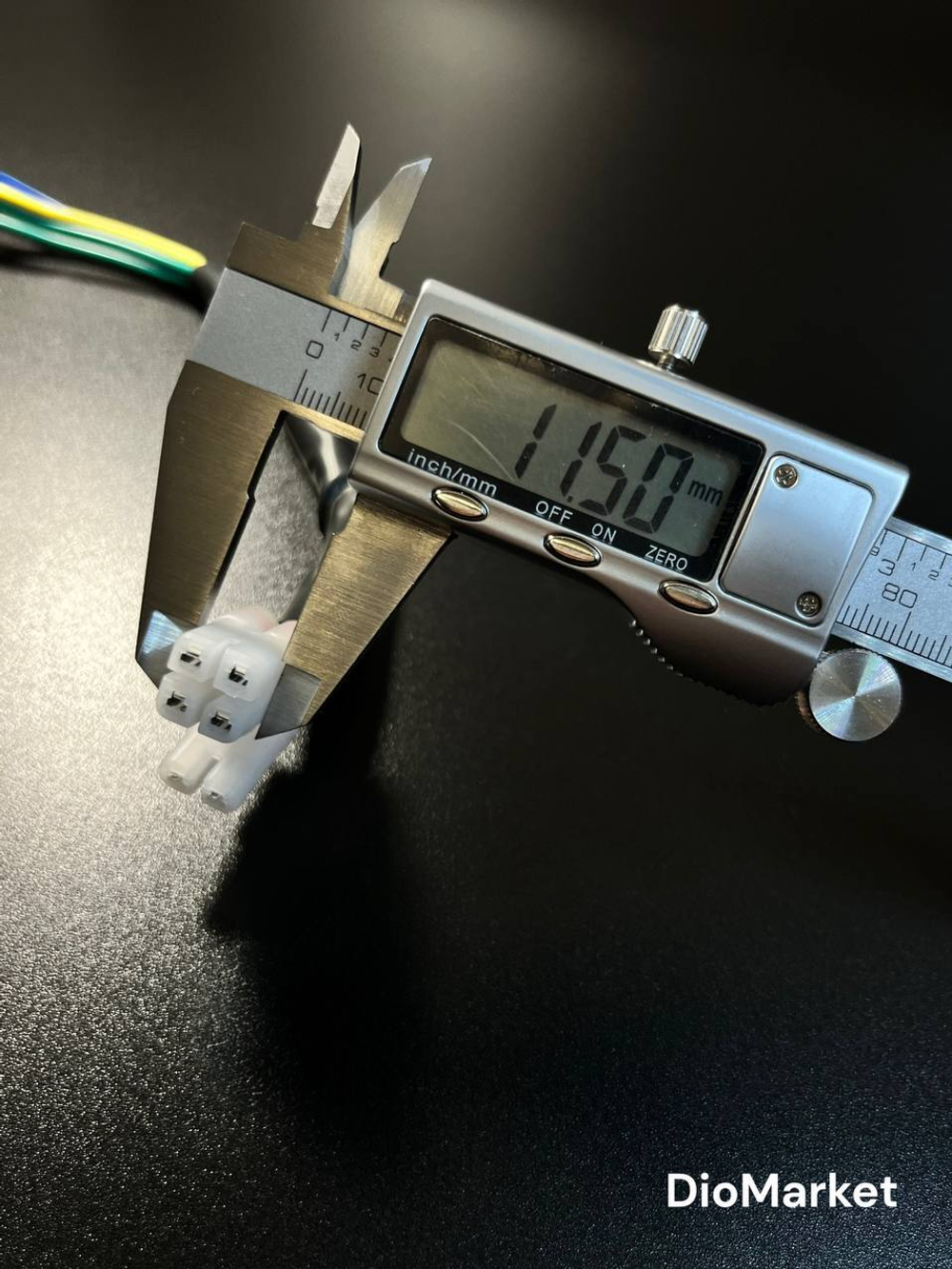 Разъем коммутатора 139QMB (4+2 контакта, мама, +провода)