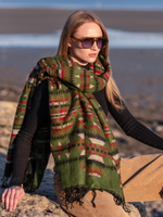 Шарф теплый с индейским орнаментом