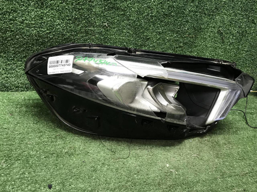 Битая Фара правая Mercedes A W177 (2018-2022) LED