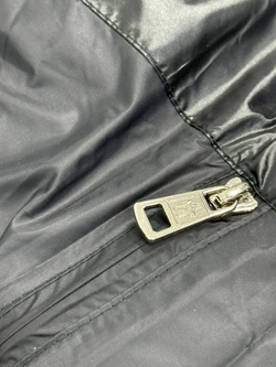 Пуховик Moncler