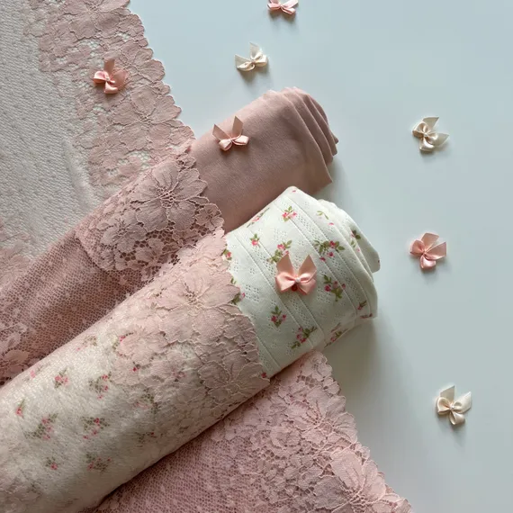 Рибана ажурная, молочная/веточки