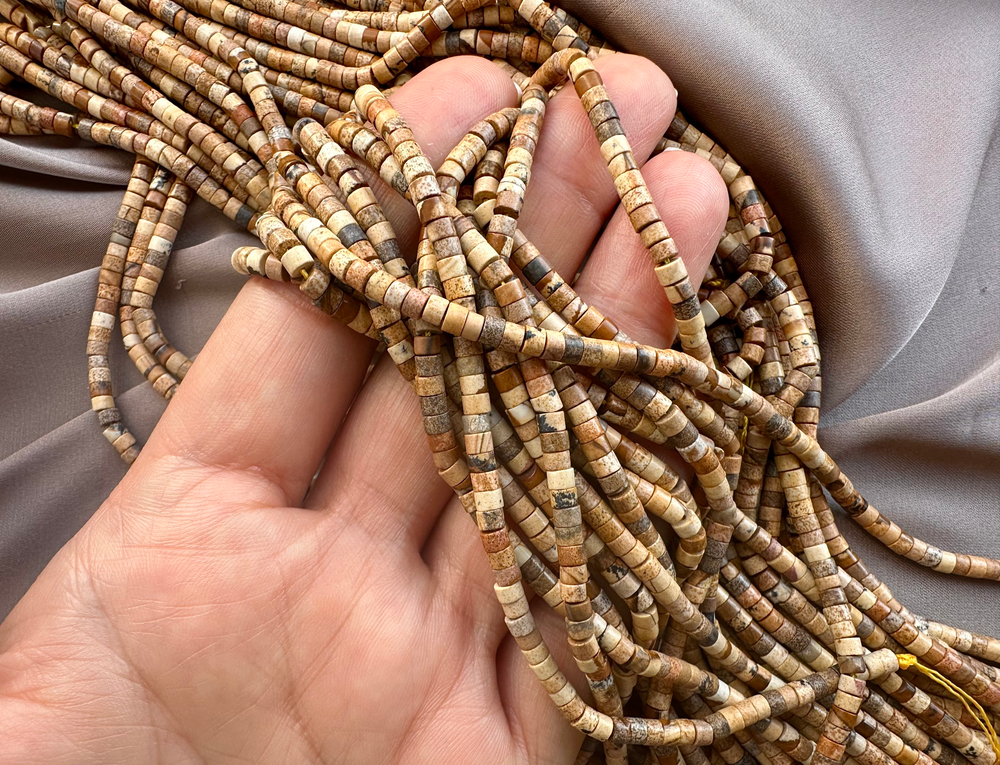 Нить бусин из песочной яшмы 3,3мм ("таблетка")