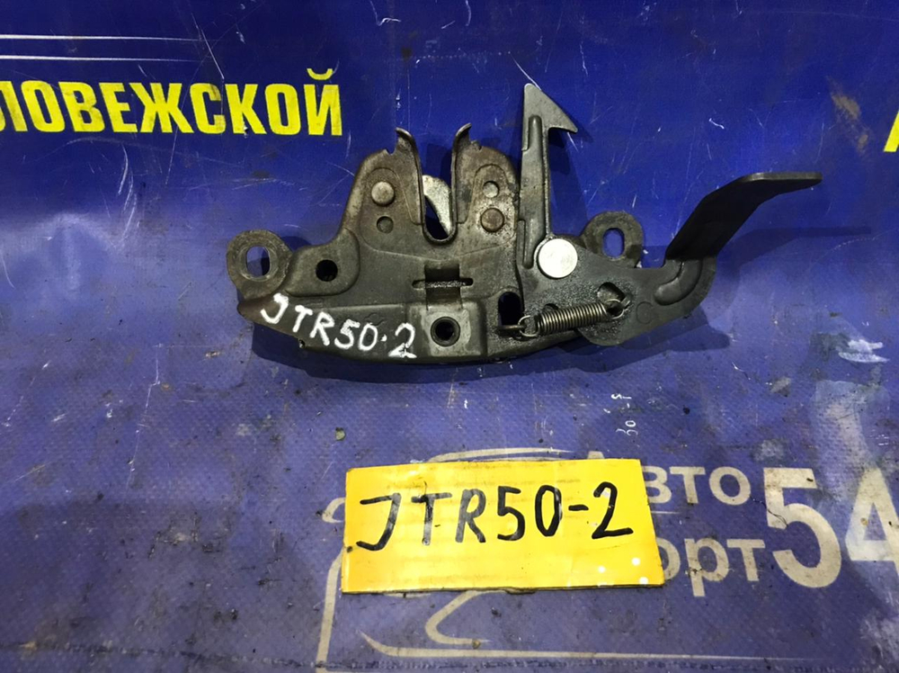 Замок капота NISSAN TERRANO 2000