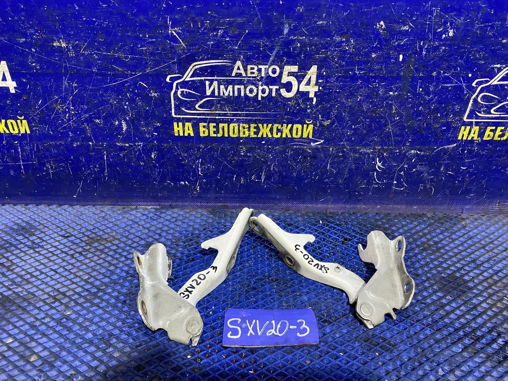 Петля капота правая TOYOTA CAMRY GRACIA 1999