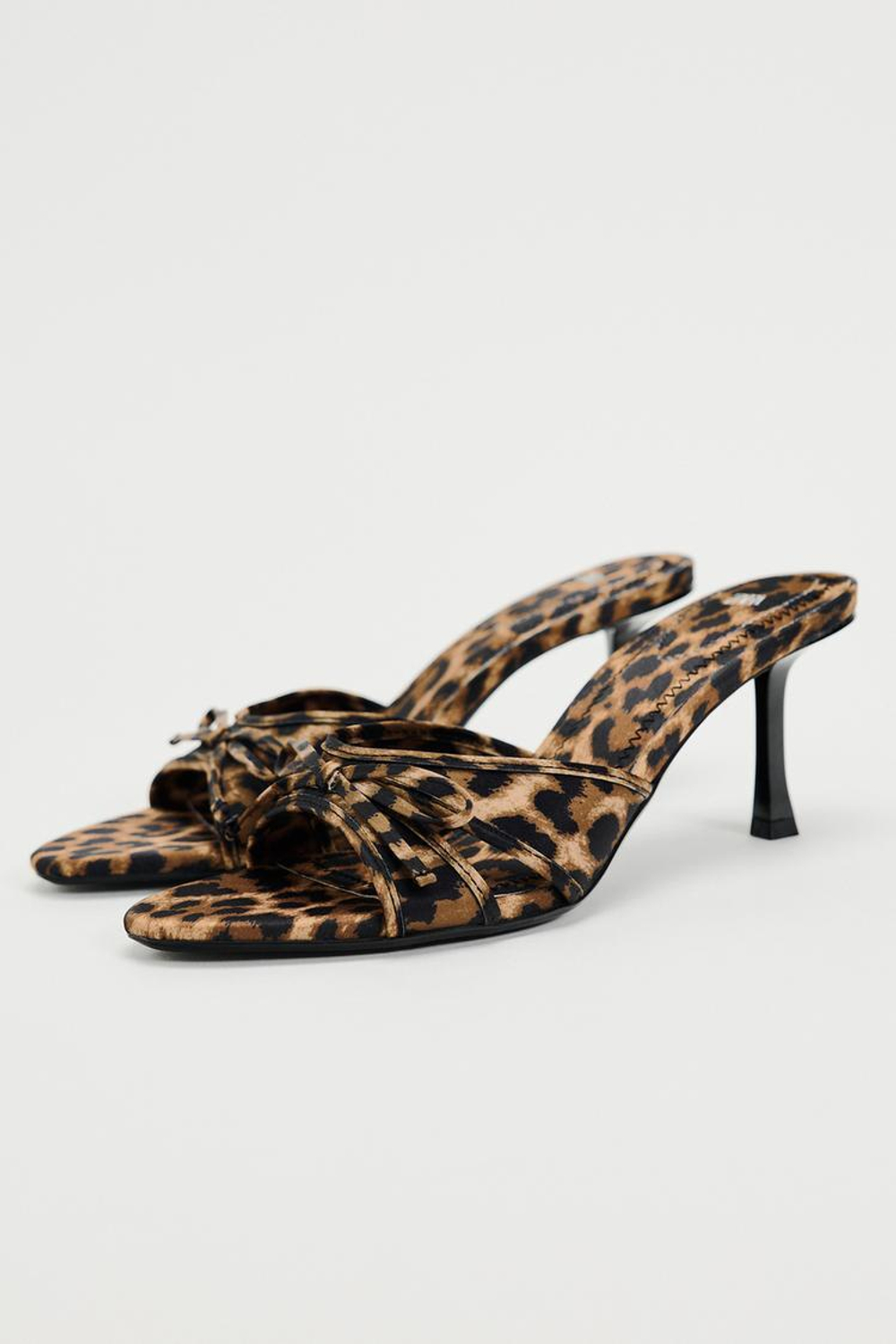 Zara sandali on sale
