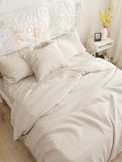 Постельное белье Сказка "Бежевая клеточка" семейное Наволочка 50х70 см 2 шт Простынь на резинке 160х200 см Пододеяльник 145х215 см(2шт) , перкаль