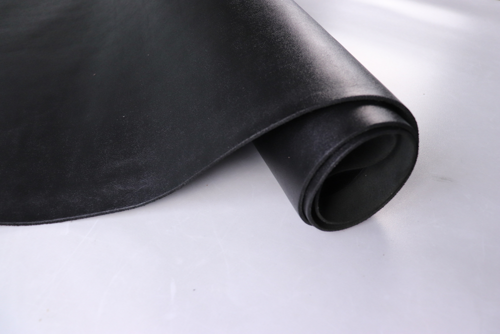 2,4-2,6 Юфть черная с лицевым покрытием + плита 169дм² (КЛ)