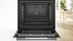 Встраиваемый электрический духовой шкаф Bosch HBG7221B1