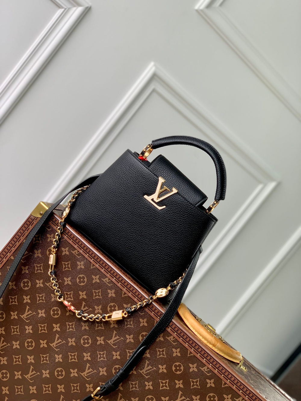 Louis Vuitton Capucines BB