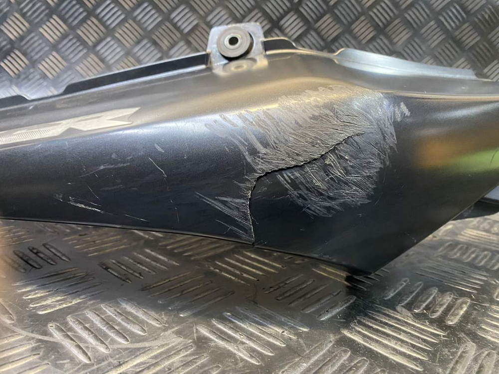 Пластик задний (хвост) Suzuki GSR400 (GK7DA)