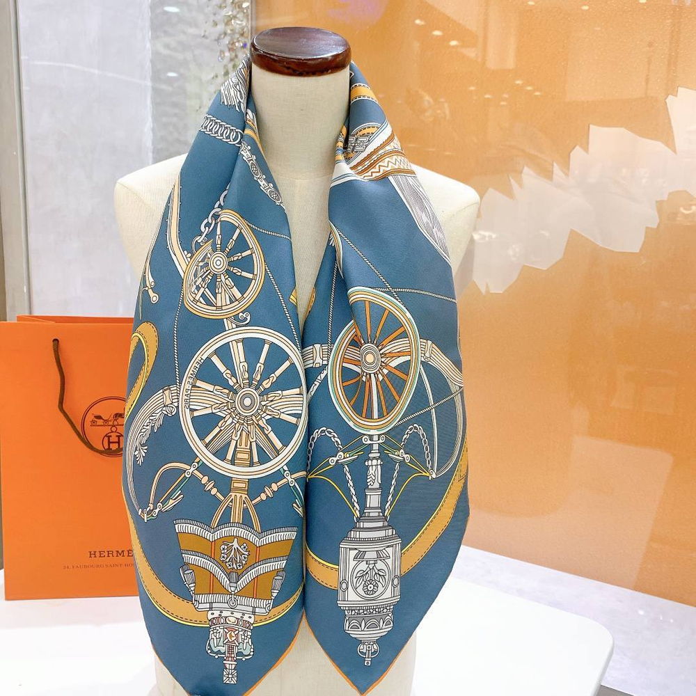 Платок Hermes