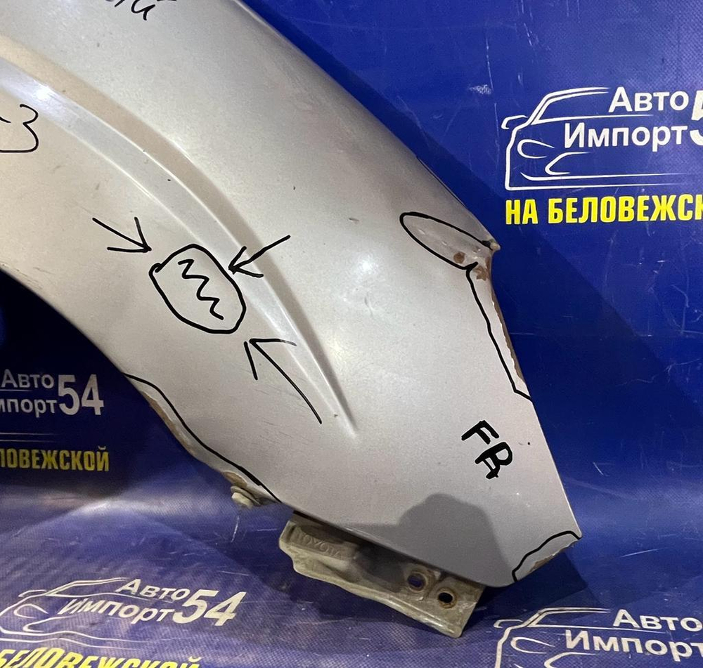 Крыло переднее правое TOYOTA PRIUS 2000