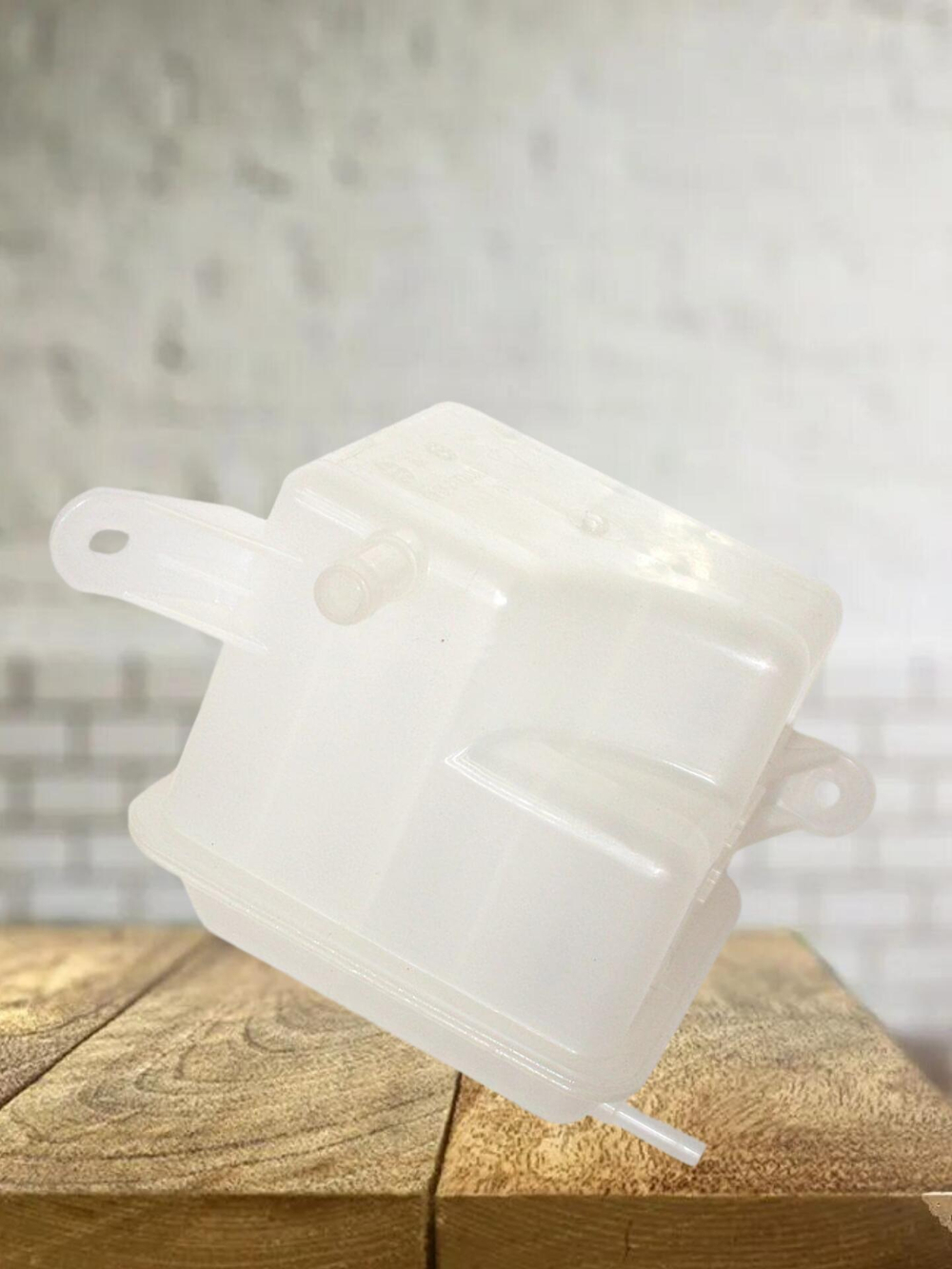 Бачок расширительный 1311100V5070 для JAC J7, JS4, Москвич-3