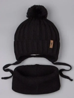 Шапка для мальчика со снудом осенняя