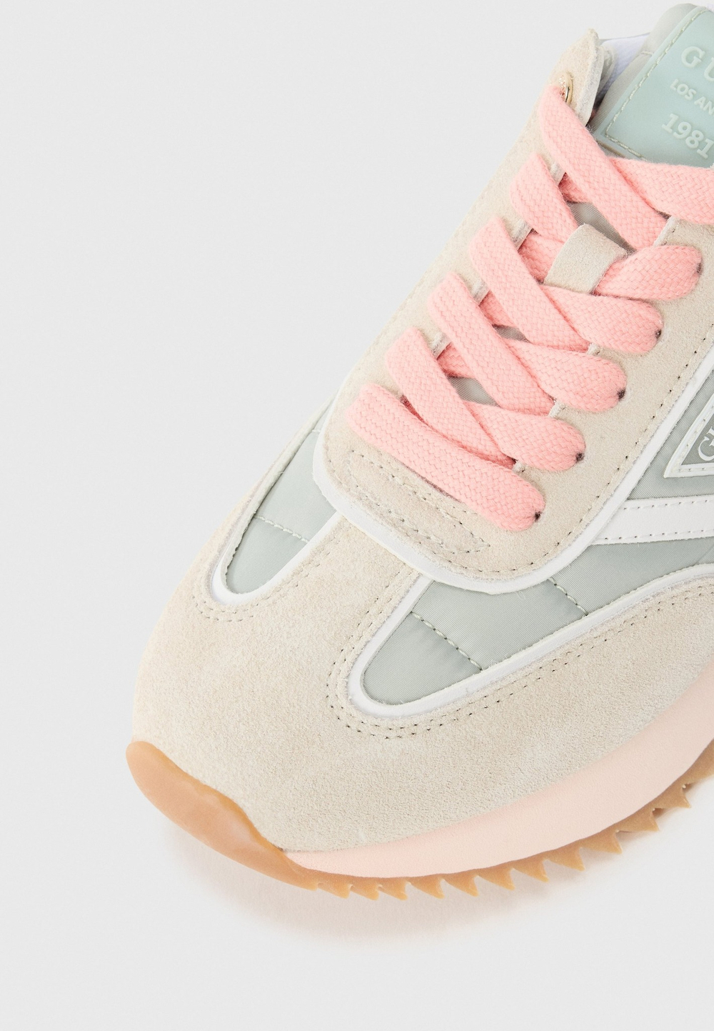 Кроссовки женские GUESS BAIL