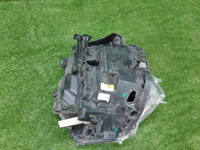 Фара левая Hyundai Santa Fe 4 TM (2018-2021) LED