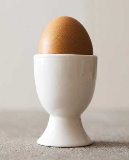 ZARA HOME КЕРАМИЧЕСКАЯ ПОДСТАВКА ДЛЯ ЯИЦ, БЕЛЫЙ