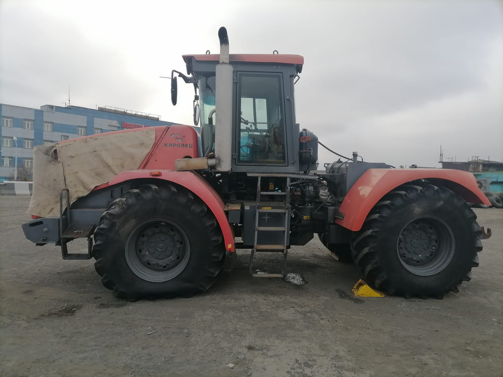 Петербургский тракторный завод Кировец К744 Сельскохозяйственный трактор К-744Р4 (Дизельный, 17,2 л,